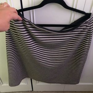Stretchy striped skirt
